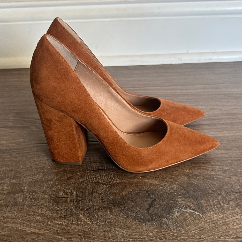 Steve Madden Burnt Orange Suede Pointed-Toe Block Heel Pumps - Picture 3 of 4
